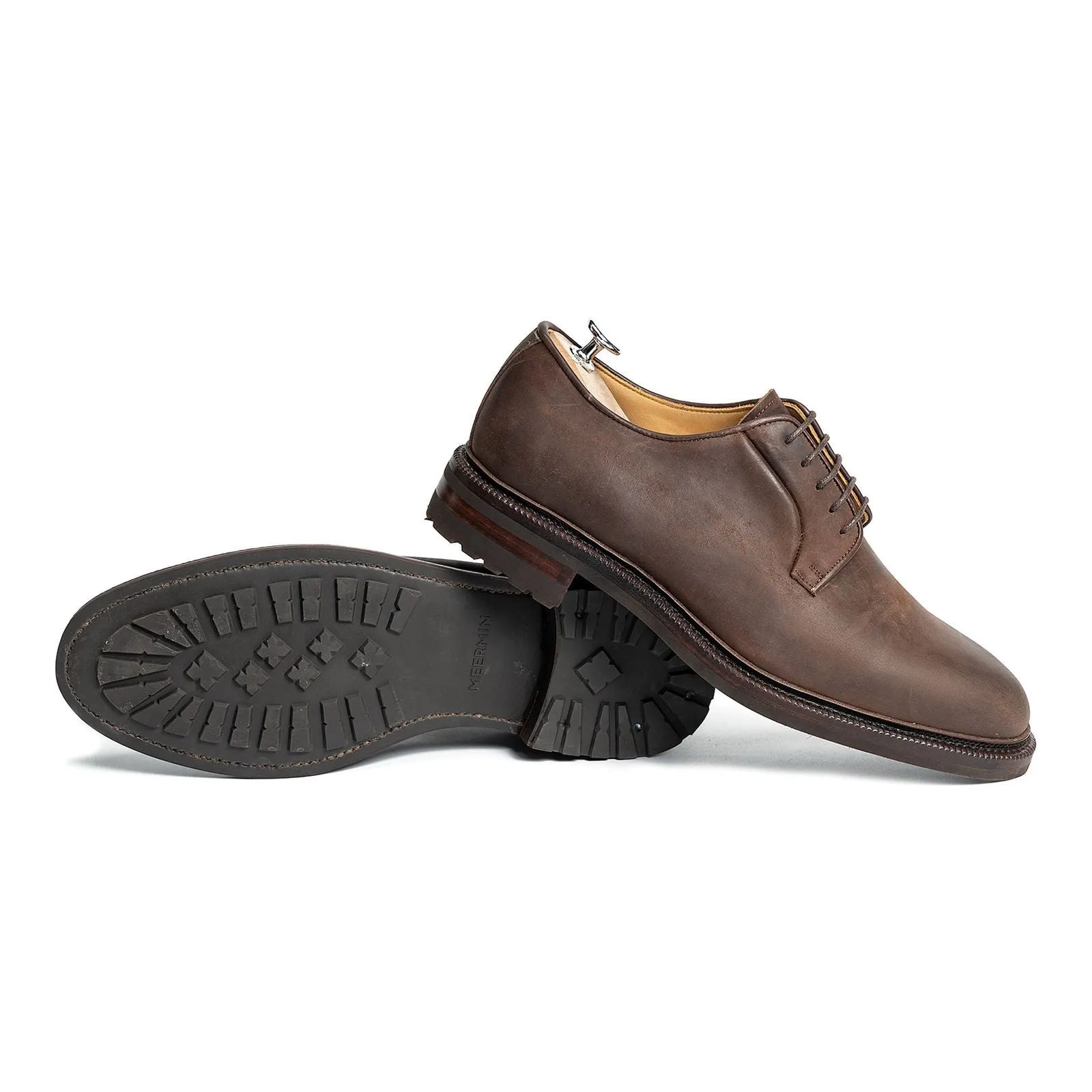 101645 - BROWN WAXY SHELL CORDOVAN - E