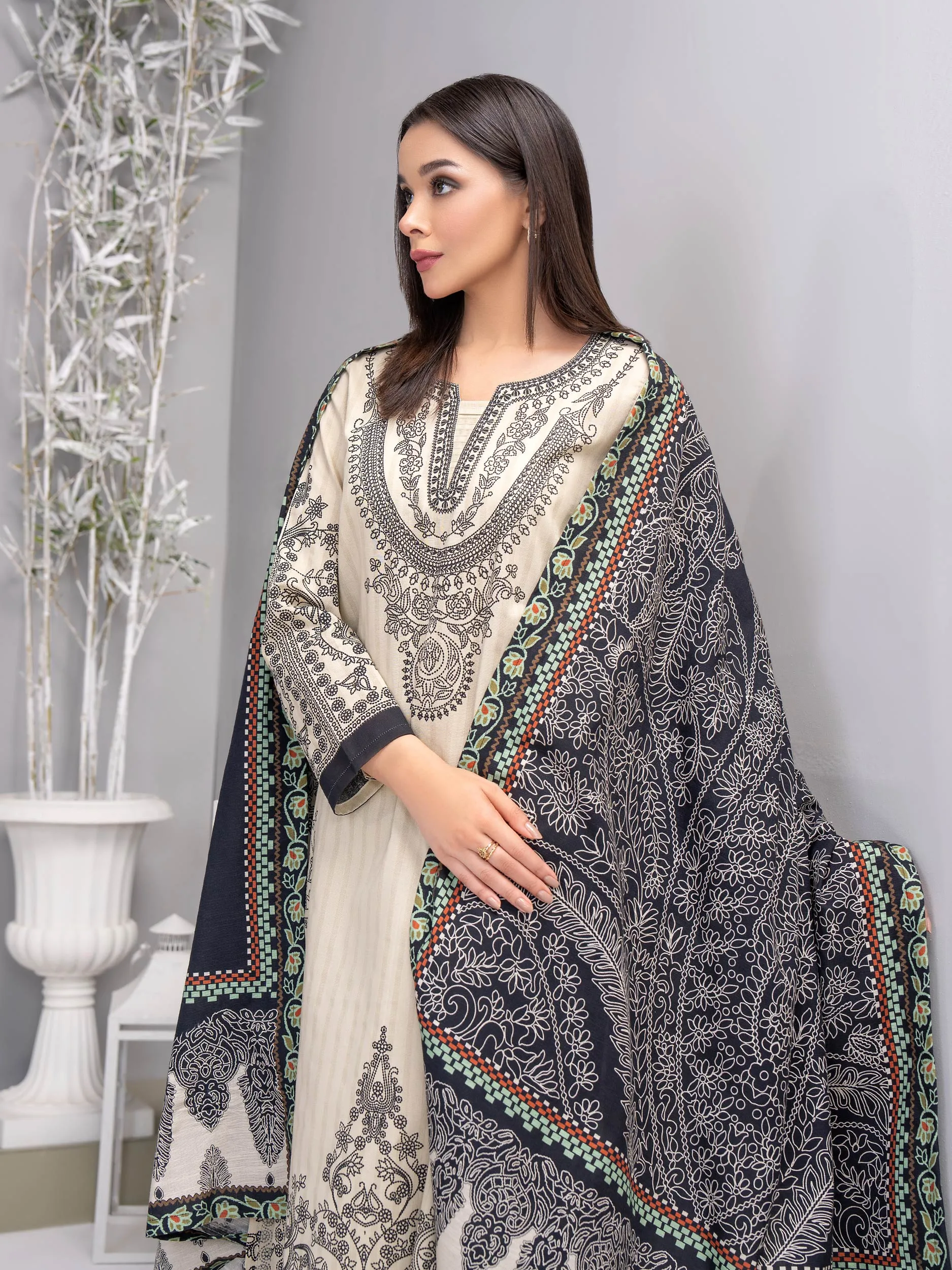 2 Piece Khaddar Suit-Printed(Unstitched)