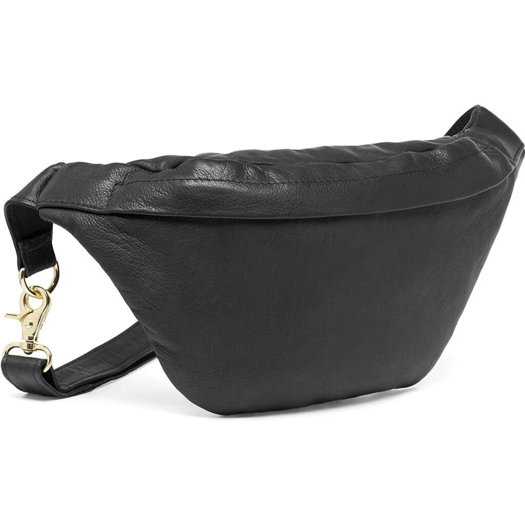 Bumbag in a buttery soft leather quality / 15822 - Black (Nero)