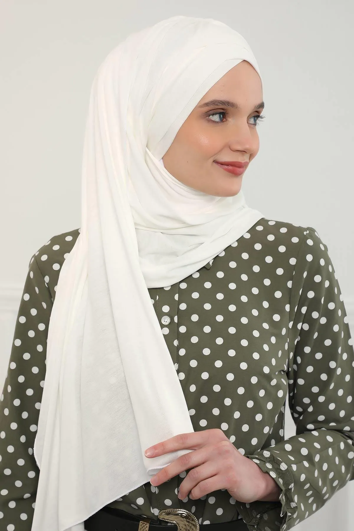 Comfortable Cross Stitched Jersey Shawl Practical Cotton Hijab for Women, Front Cross-Stitched Shirred Jersey Hijab Shawl,CPS-45