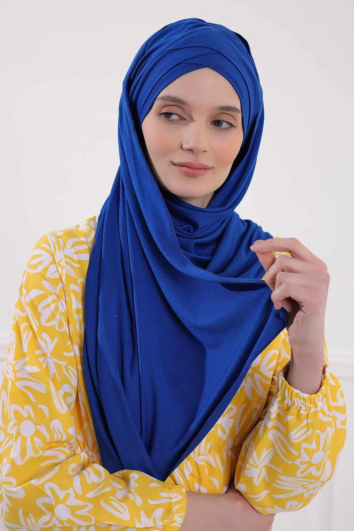 Comfortable Cross Stitched Jersey Shawl Practical Cotton Hijab for Women, Front Cross-Stitched Shirred Jersey Hijab Shawl,CPS-45