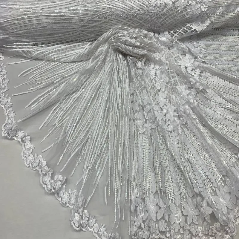 Embroidery White Lace Fabric on Mesh / Floral Design