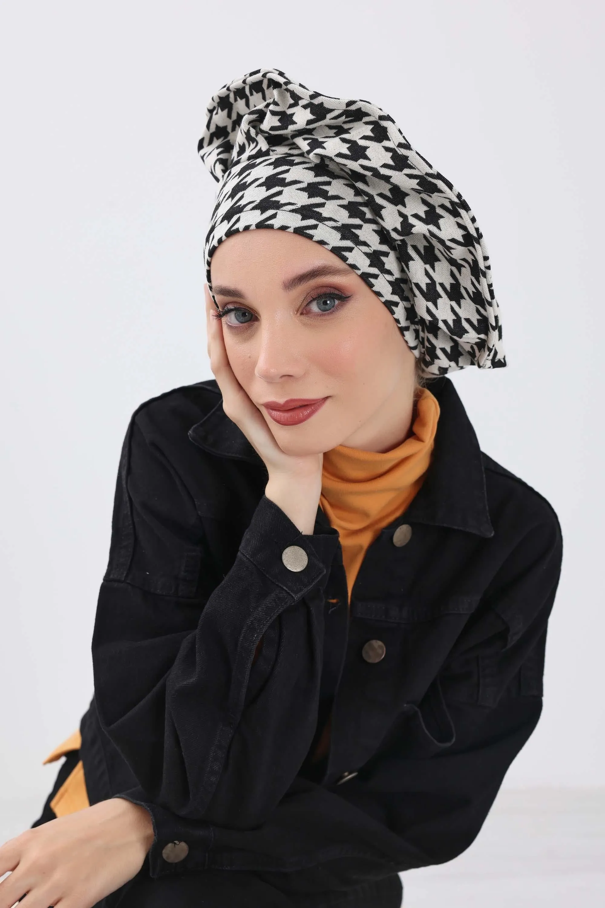 French-Style Winter Turban Headwrap, Houndstooth & Leopard Printed Women Winter Turban, Elegant French-Influenced Winter Headwrap,B-79