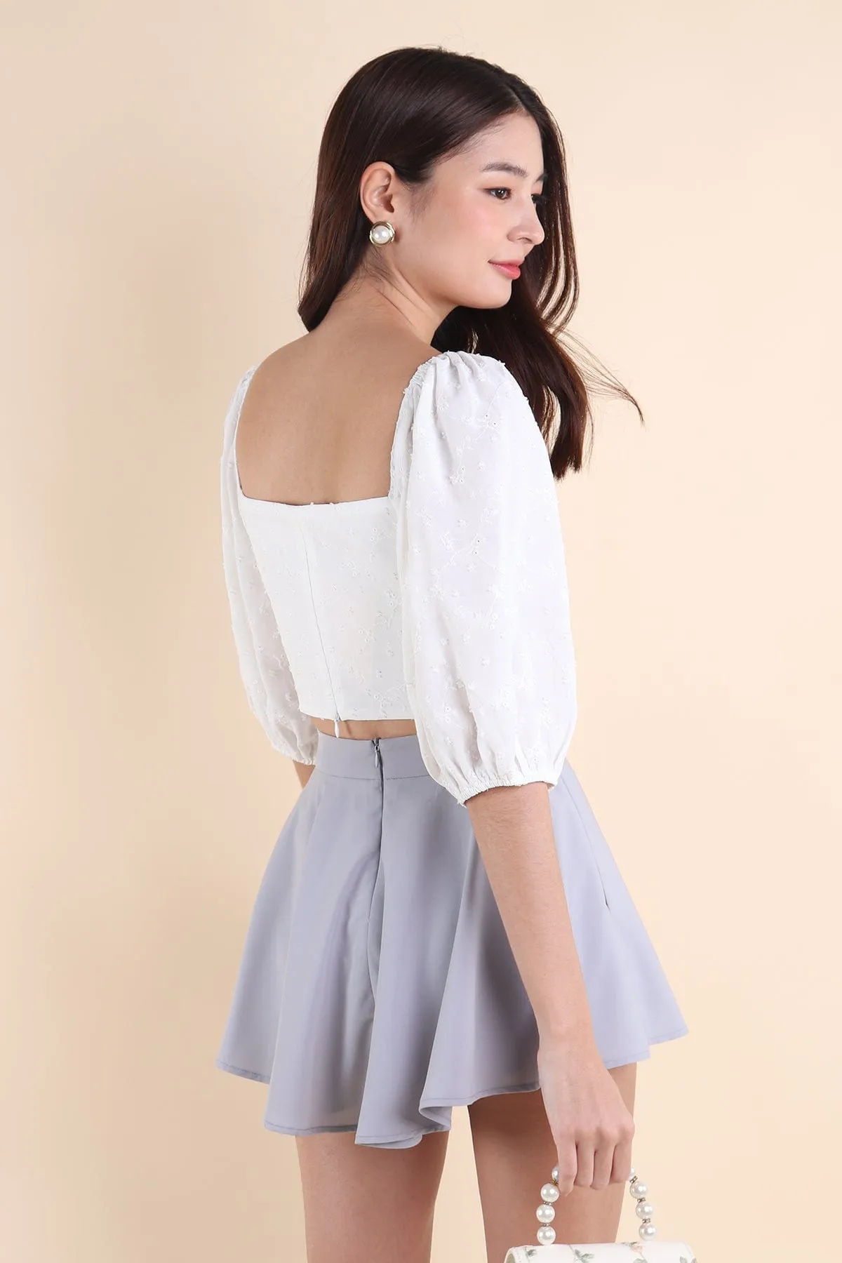 HART SWEETHEART TOP IN WHITE