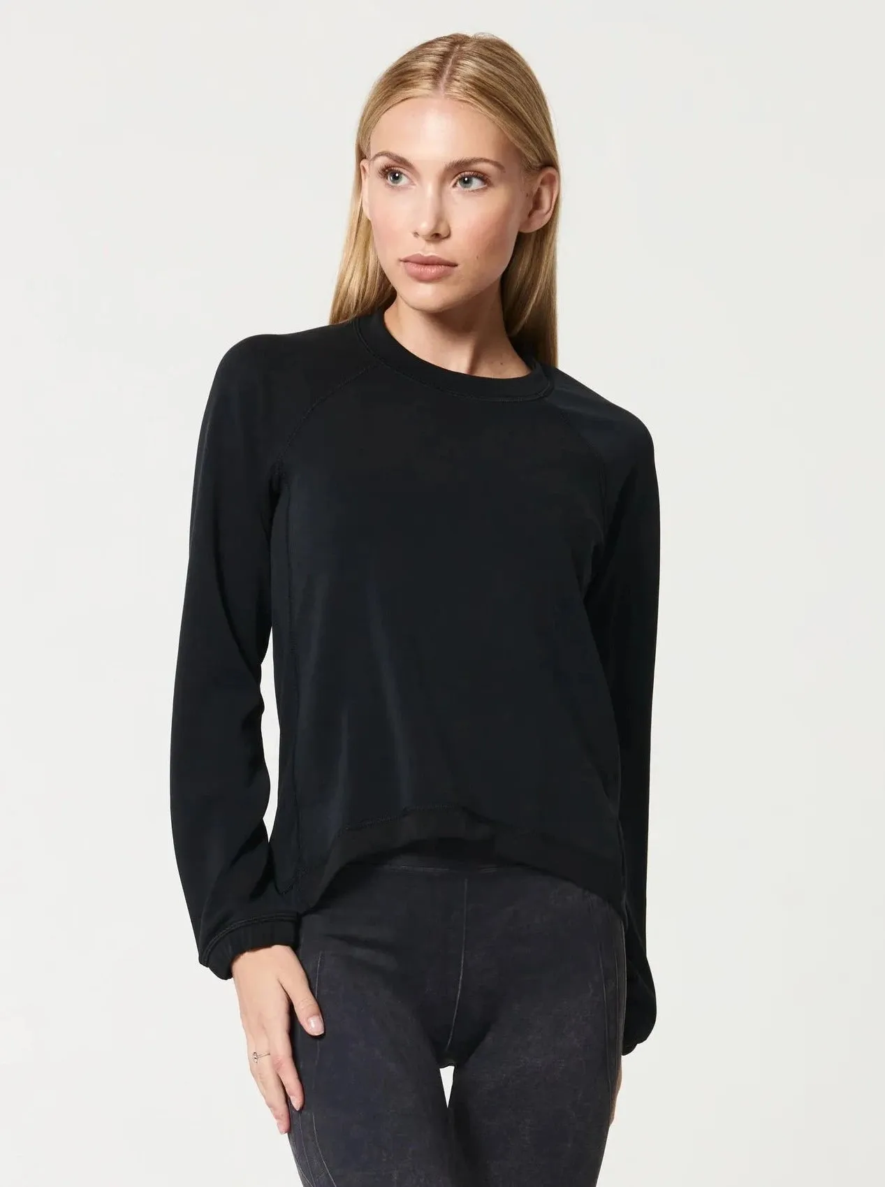 NUX Sleek Crew - Black