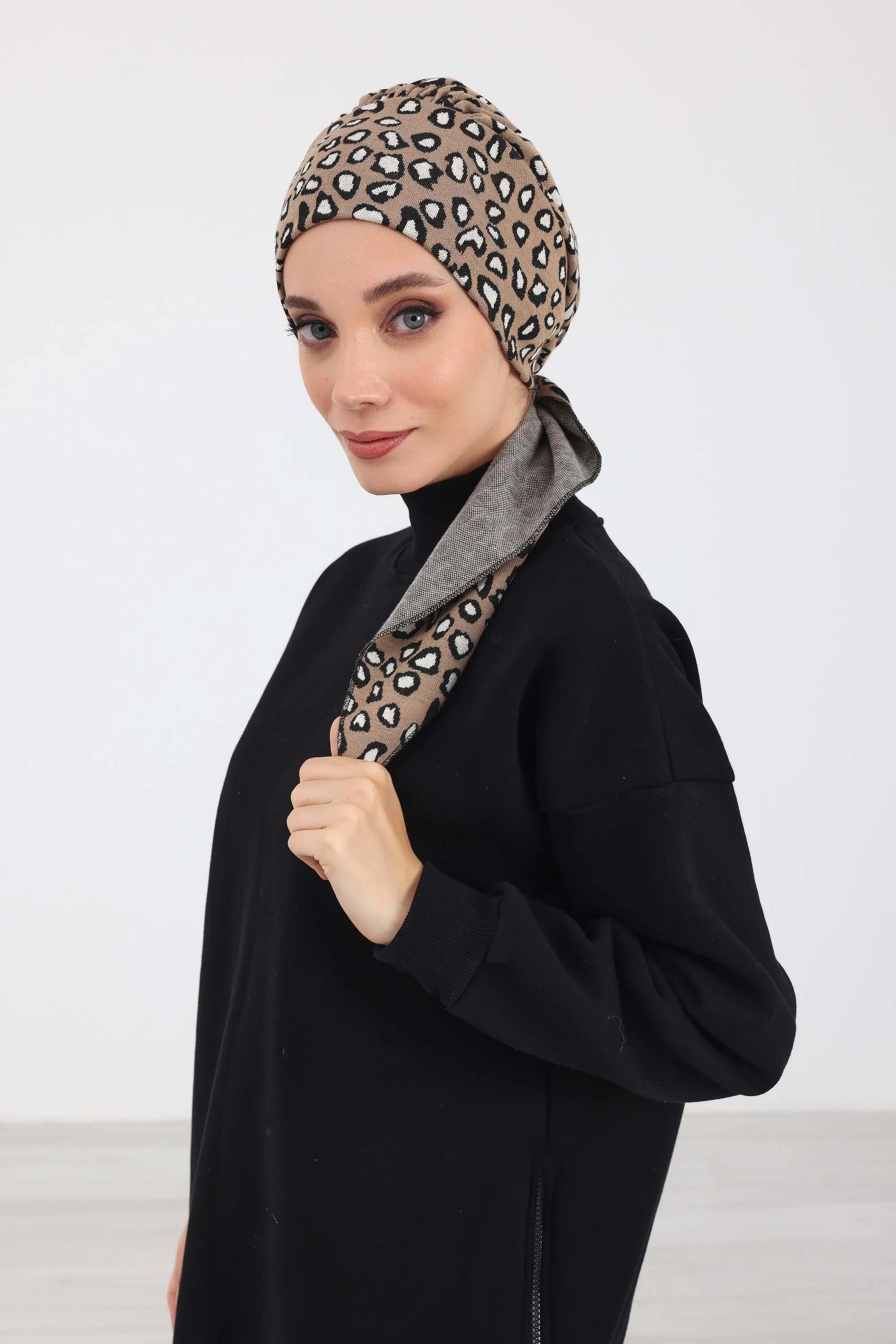 Patterned Instant Turban Bonnet for Cold Seasons, Turban Bonnet with Houndstooth and Leopard Patterns, Chic and Warm Instant Bonnet,B-49DIV