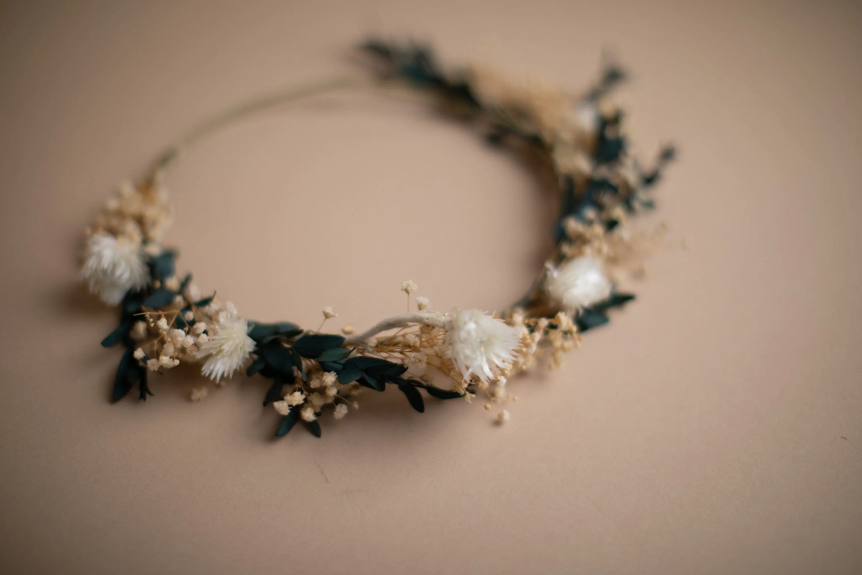 Straw Flowers & Dried Eucalyptus Baby's Breath Crown / Gypsophila Crown / Real Dried Flowers Crown / Dried Wedding Crown