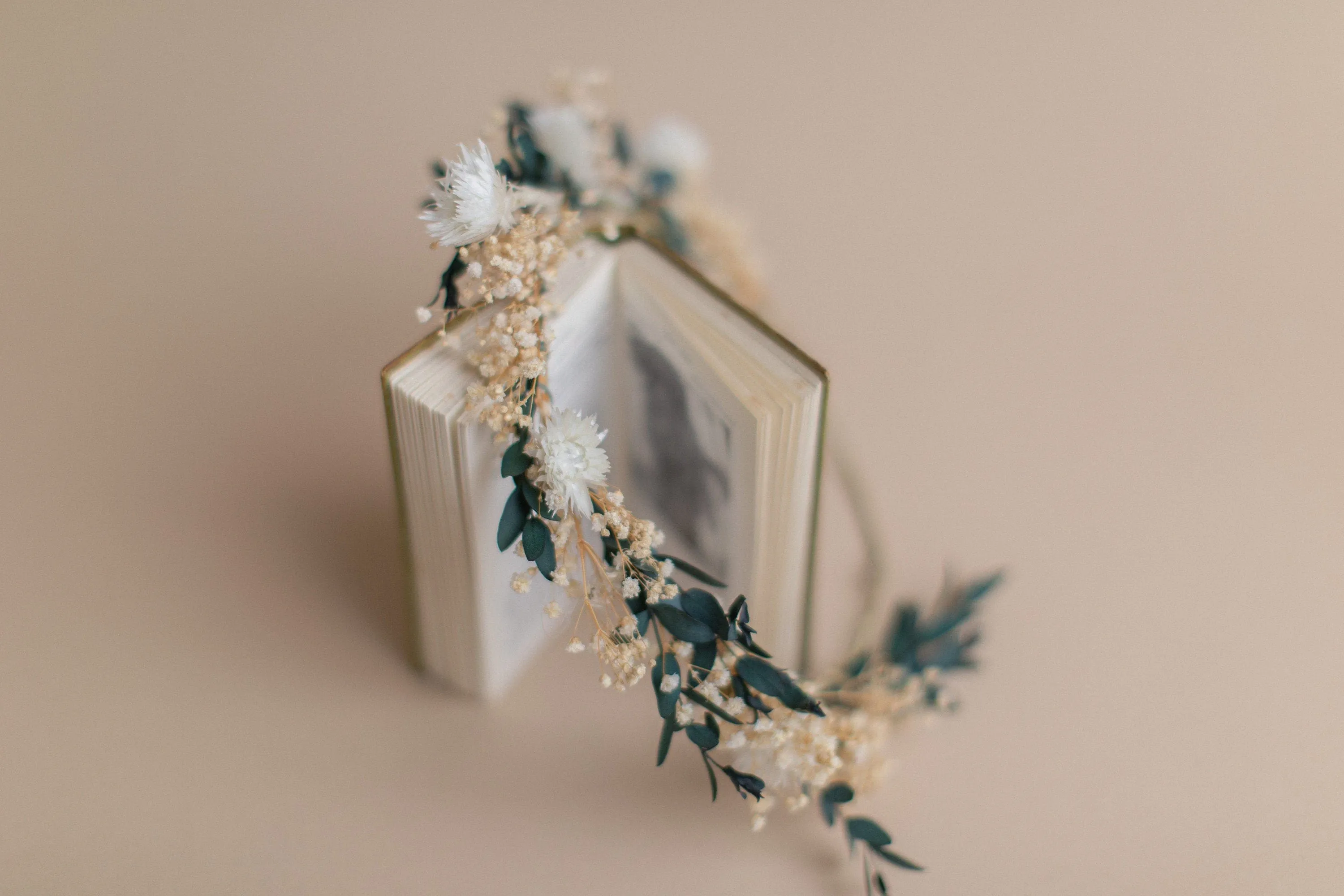 Straw Flowers & Dried Eucalyptus Baby's Breath Crown / Gypsophila Crown / Real Dried Flowers Crown / Dried Wedding Crown